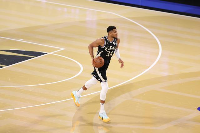 glow-kaiyun.com-【现场】扬尼斯统治全场 雄鹿力克雷霆问鼎NBA杯